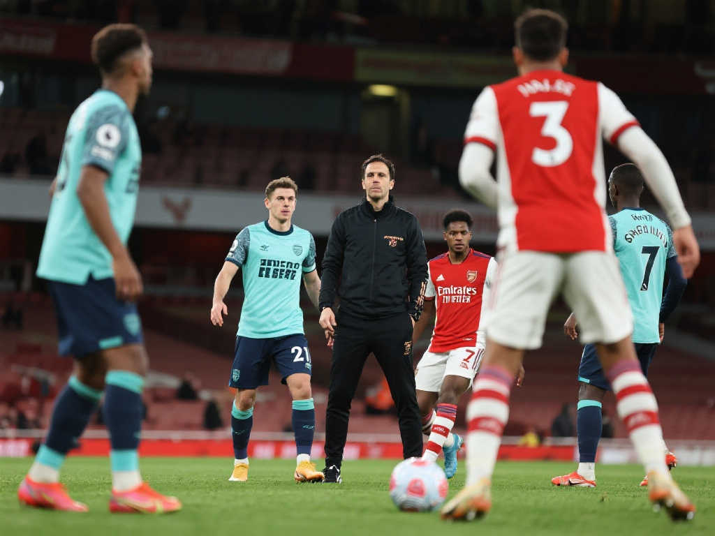 相追逐的對 相追逐的對